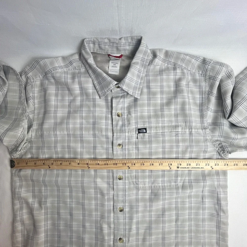 The North Face Shirt Mens Large (L/G) Plaid‎ Roll Tab Sleeve Hiking Button Down